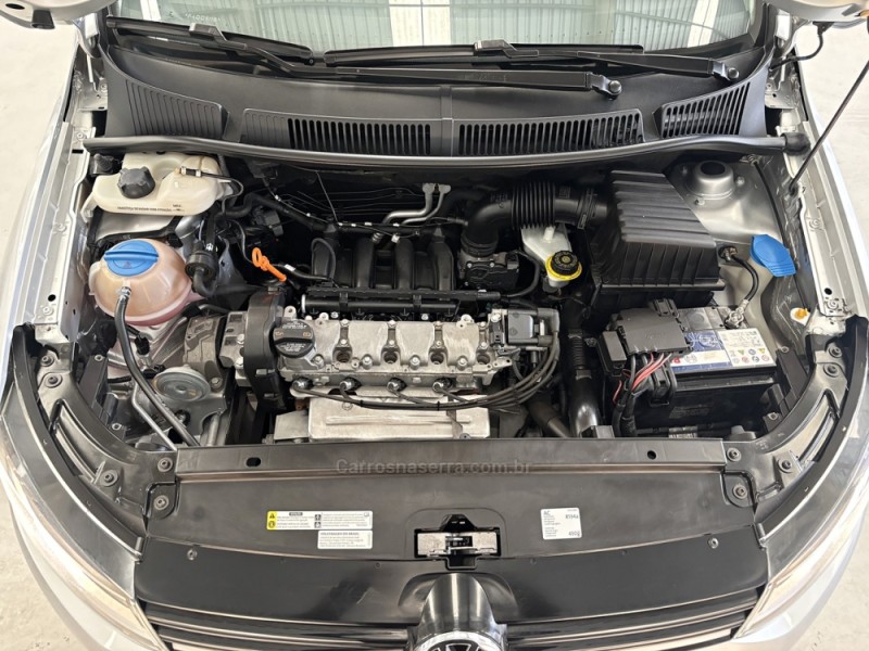 FOX 1.6 MSI COMFORTLINE 8V FLEX 4P MANUAL - 2015 - BENTO GONçALVES