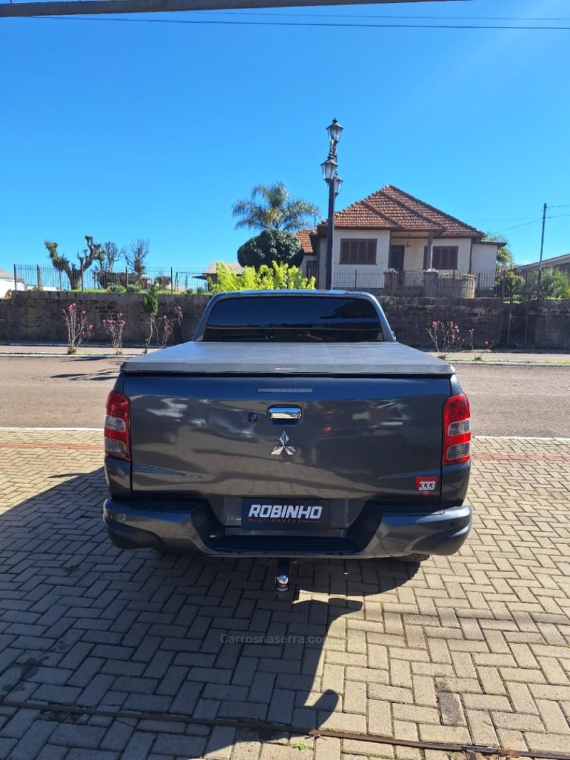 L200 TRITON  - 2018 - CAMBARá DO SUL