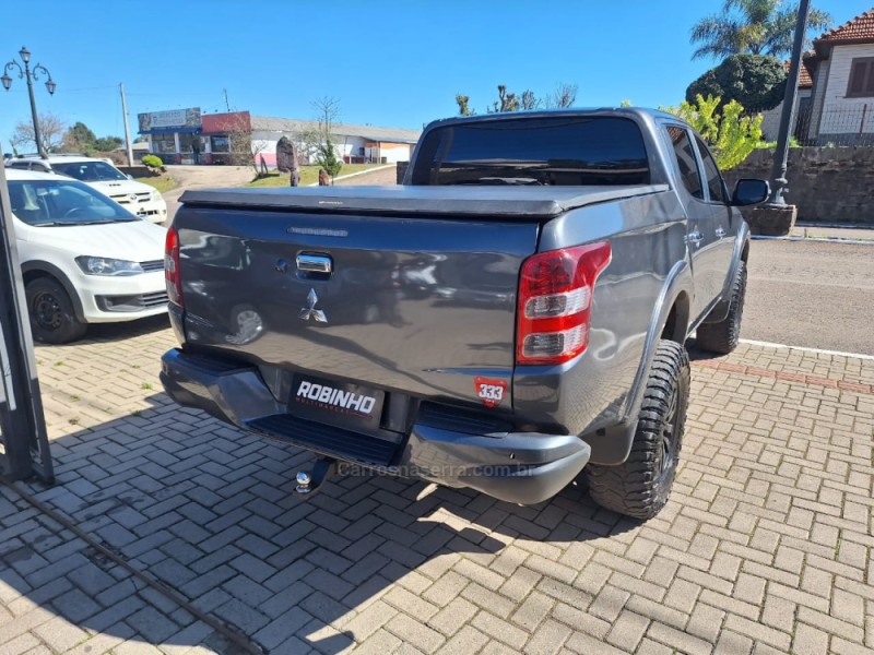 L200 TRITON  - 2018 - CAMBARá DO SUL