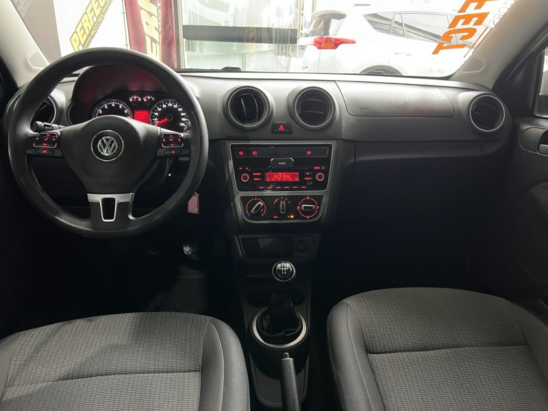 VOYAGE 1.0 MI CITY 8V FLEX 4P MANUAL - 2014 - PORTãO