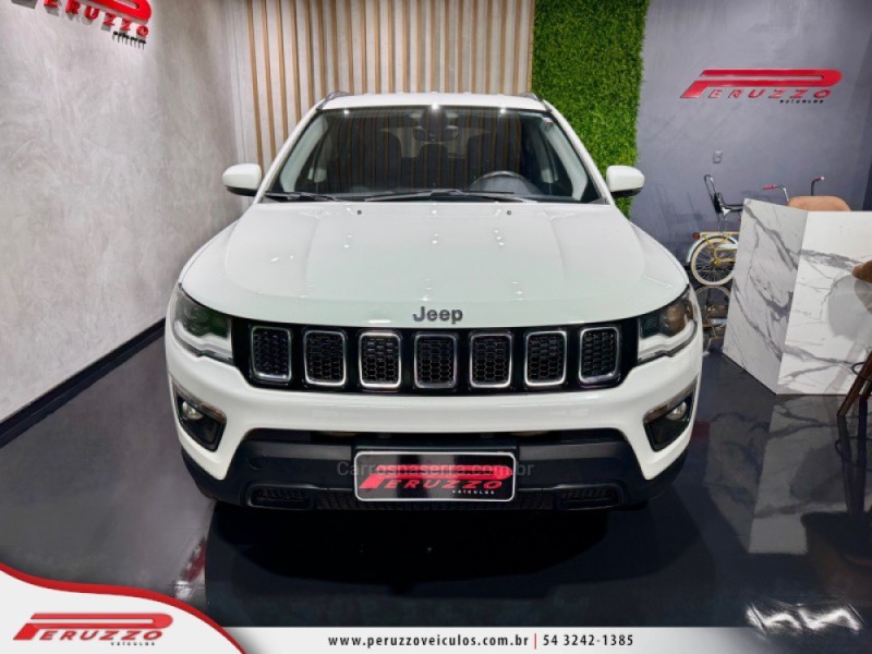 COMPASS 2.0 16V DIESEL LONGITUDE 4X4 AUTOMÁTICO - 2018 - NOVA PRATA