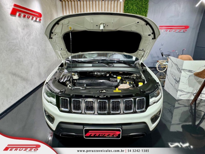 COMPASS 2.0 16V DIESEL LONGITUDE 4X4 AUTOMÁTICO - 2018 - NOVA PRATA