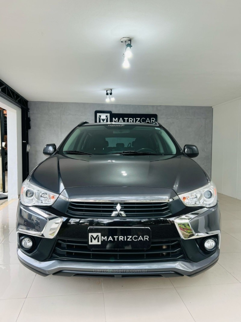 asx 2.0 4x2 16v flex 4p automatica 2018 canela
