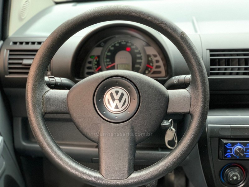 FOX 1.6 MI PLUS 8V FLEX 4P MANUAL - 2006 - CAXIAS DO SUL
