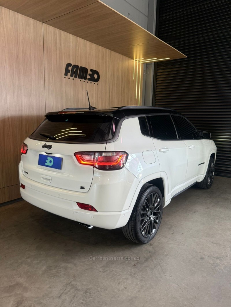 COMPASS 1.3 SERIE S T270 16V TURBO FLEX 4P AUTOMÁTICO - 2022 - LAJEADO