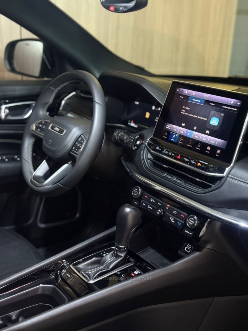 COMPASS 1.3 SERIE S T270 16V TURBO FLEX 4P AUTOMÁTICO - 2022 - LAJEADO