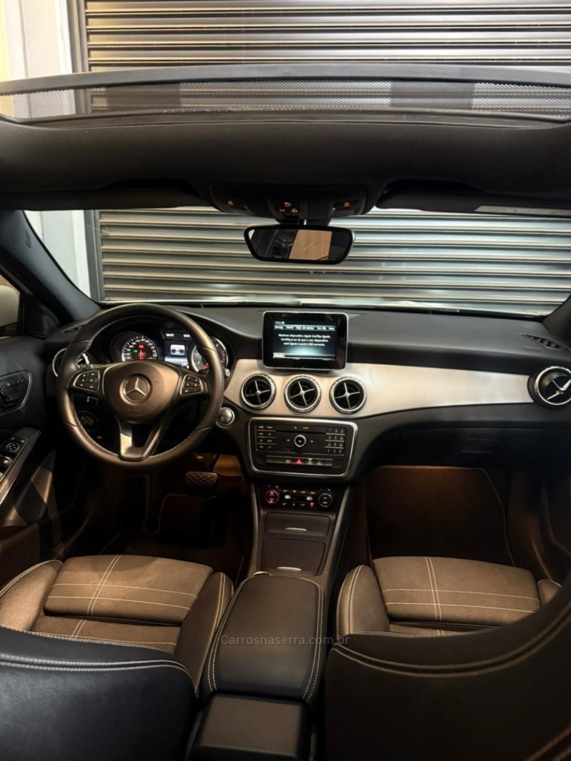 GLA 250 2.0 16V TURBO GASOLINA ENDURO 4P AUTOMÁTICO - 2016 - LAJEADO