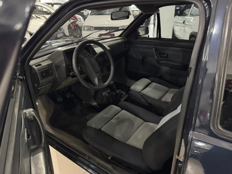 VOYAGE 1.8 CL 8V GASOLINA 2P MANUAL - 1995 - CAXIAS DO SUL