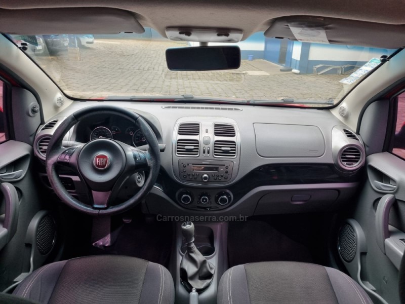 GRAND SIENA 1.6 MPI ESSENCE 16V FLEX 4P MANUAL - 2015 - VACARIA
