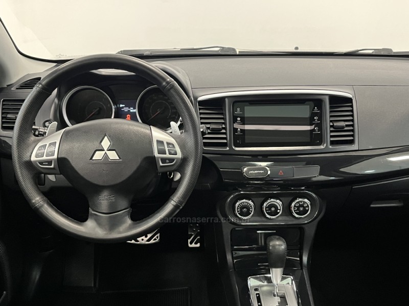 LANCER 2.0 HLE 16V GASOLINA 4P AUTOMÁTICO - 2016 - BENTO GONçALVES