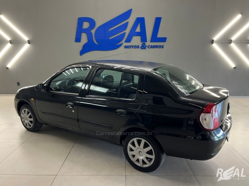 CLIO 1.6 EXPRESSION SEDAN 16V FLEX 4P MANUAL - 2008 - SAPIRANGA