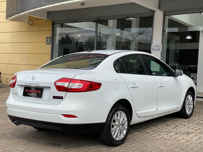 FLUENCE 2.0 DYNAMIQUE PLUS 16V FLEX 4P AUTOMÁTICO - 2016 - CAXIAS DO SUL