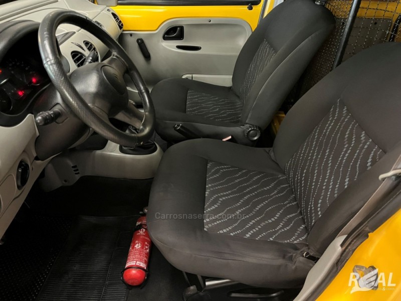 KANGOO 1.6 EXPRESS 16V FLEX 4P MANUAL - 2012 - SAPIRANGA