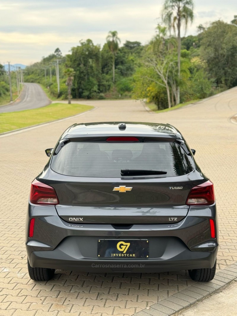 ONIX 1.0 LTZ 8V TURBO FLEX 4P AUTOMÁTICO - 2024 - IVOTI