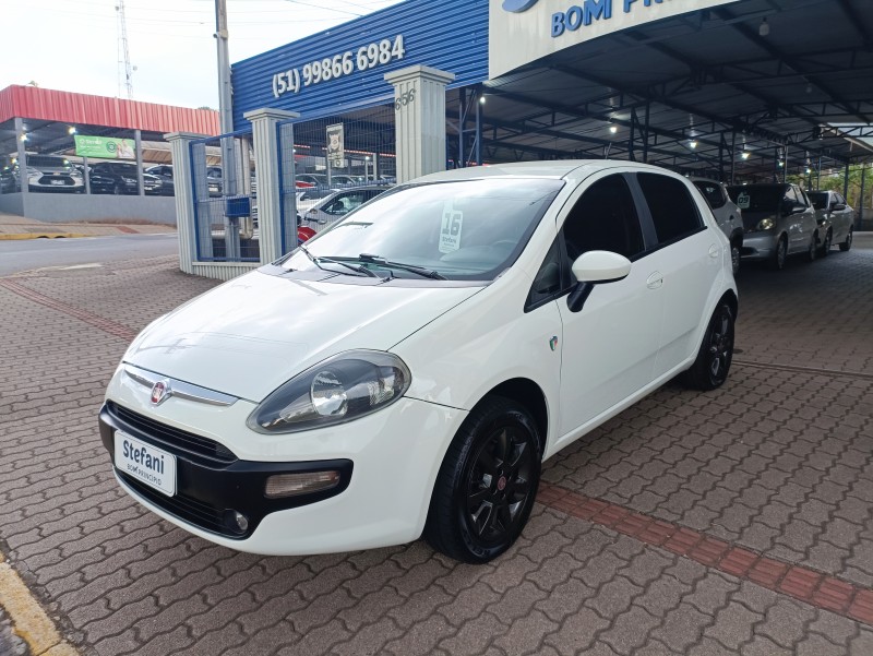 PUNTO 1.4 ATTRACTIVE ITALIA 8V FLEX 4P MANUAL