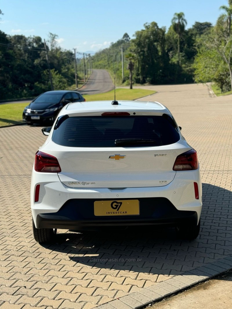 ONIX 1.0 LTZ 8V TURBO FLEX 4P AUTOMÁTICO - 2024 - IVOTI