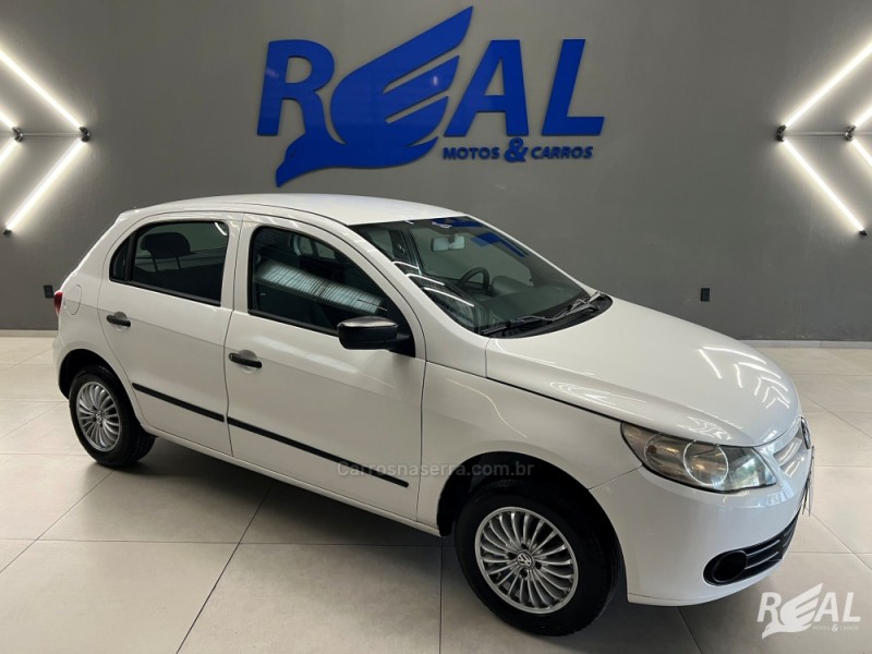 GOL 1.0 MI 8V FLEX 4P MANUAL G.V - 2010 - SAPIRANGA