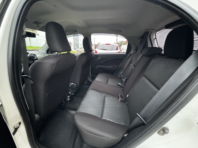 ETIOS 1.5 XS 16V FLEX 4P AUTOMÁTICO - 2018 - FELIZ