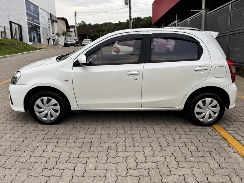 ETIOS 1.5 XS 16V FLEX 4P AUTOMÁTICO - 2018 - FELIZ