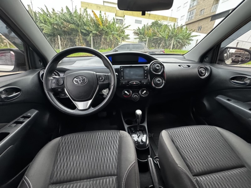 ETIOS 1.5 XS 16V FLEX 4P AUTOMÁTICO - 2018 - FELIZ