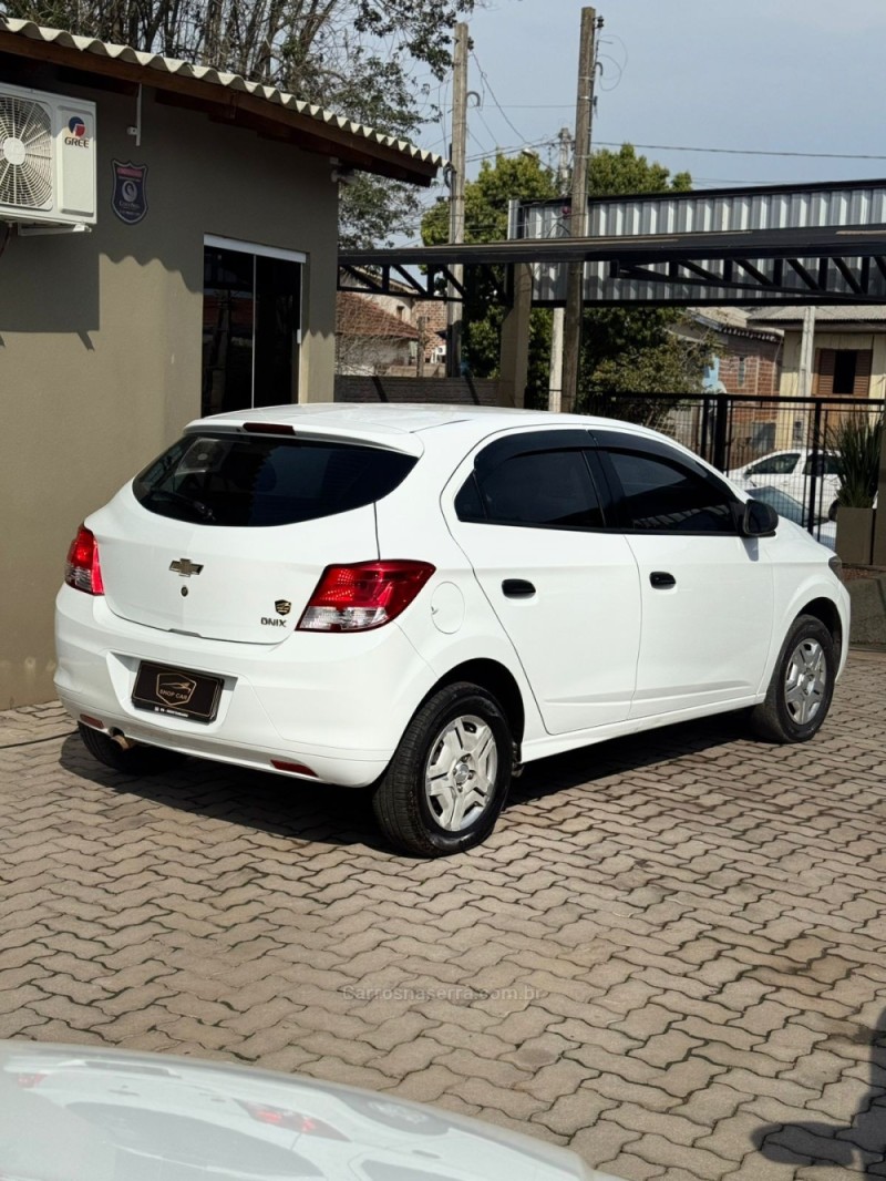 ONIX 1.0 JOY 8V FLEX 4P MANUAL - 2016 - MONTENEGRO