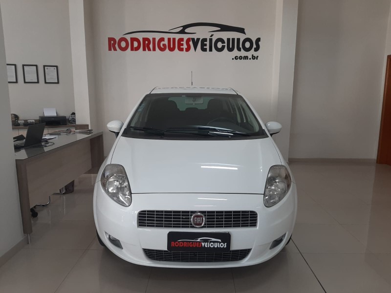 PUNTO 1.4 ELX 8V FLEX 4P MANUAL - 2009 - CAXIAS DO SUL