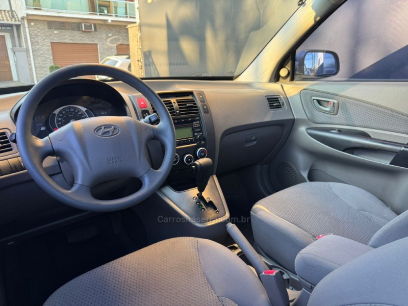 TUCSON 2.0 MPFI GL 16V 143CV 2WD GASOLINA 4P AUTOMÁTICO - 2009 - ESTâNCIA VELHA