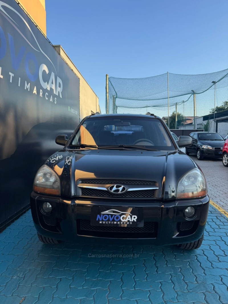 TUCSON 2.0 MPFI GL 16V 143CV 2WD GASOLINA 4P AUTOMÁTICO - 2009 - ESTâNCIA VELHA