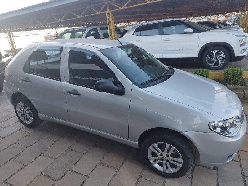 PALIO 1.0 MPI FIRE CELEBRATION ECONOMY 8V FLEX 4P MANUAL - 2013 - VERANóPOLIS