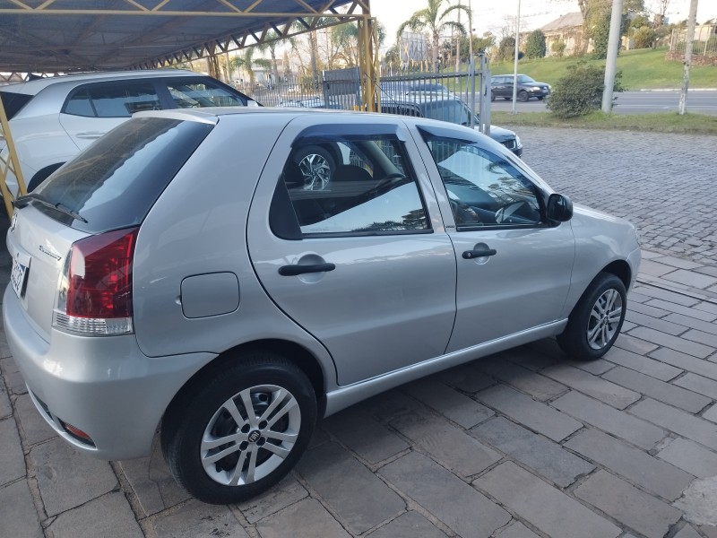 PALIO 1.0 MPI FIRE CELEBRATION ECONOMY 8V FLEX 4P MANUAL - 2013 - VERANóPOLIS