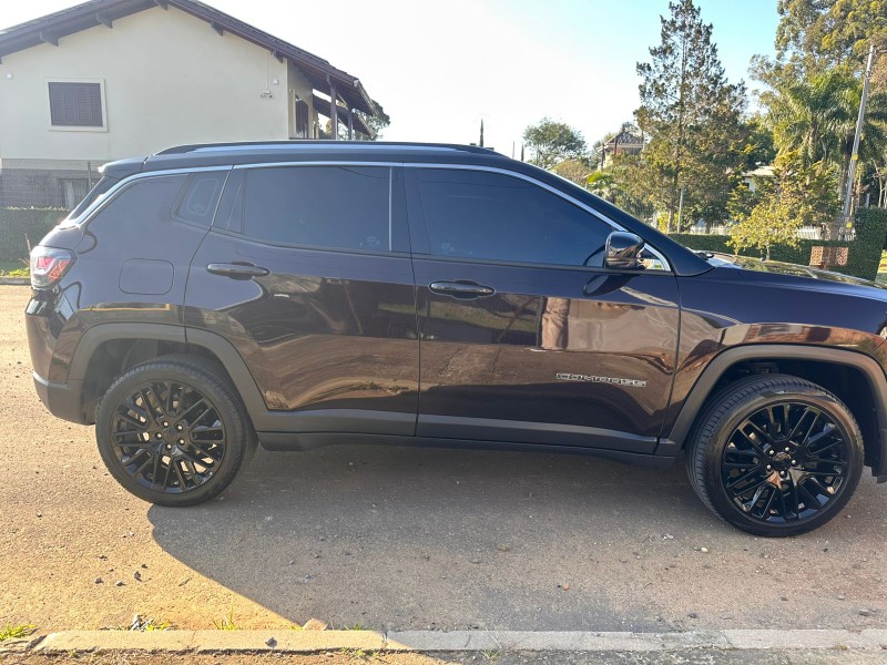 COMPASS 2.0 16V FLEX LIMITED AUTOMÁTICO - 2022 - FARROUPILHA