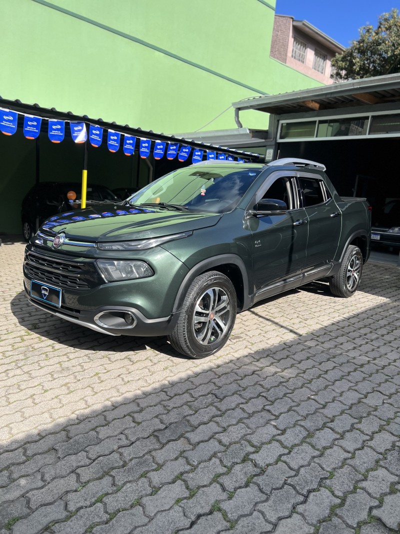 toro 2.0 16v turbo diesel volcano at9 4x4 automatico 2017 caxias do sul