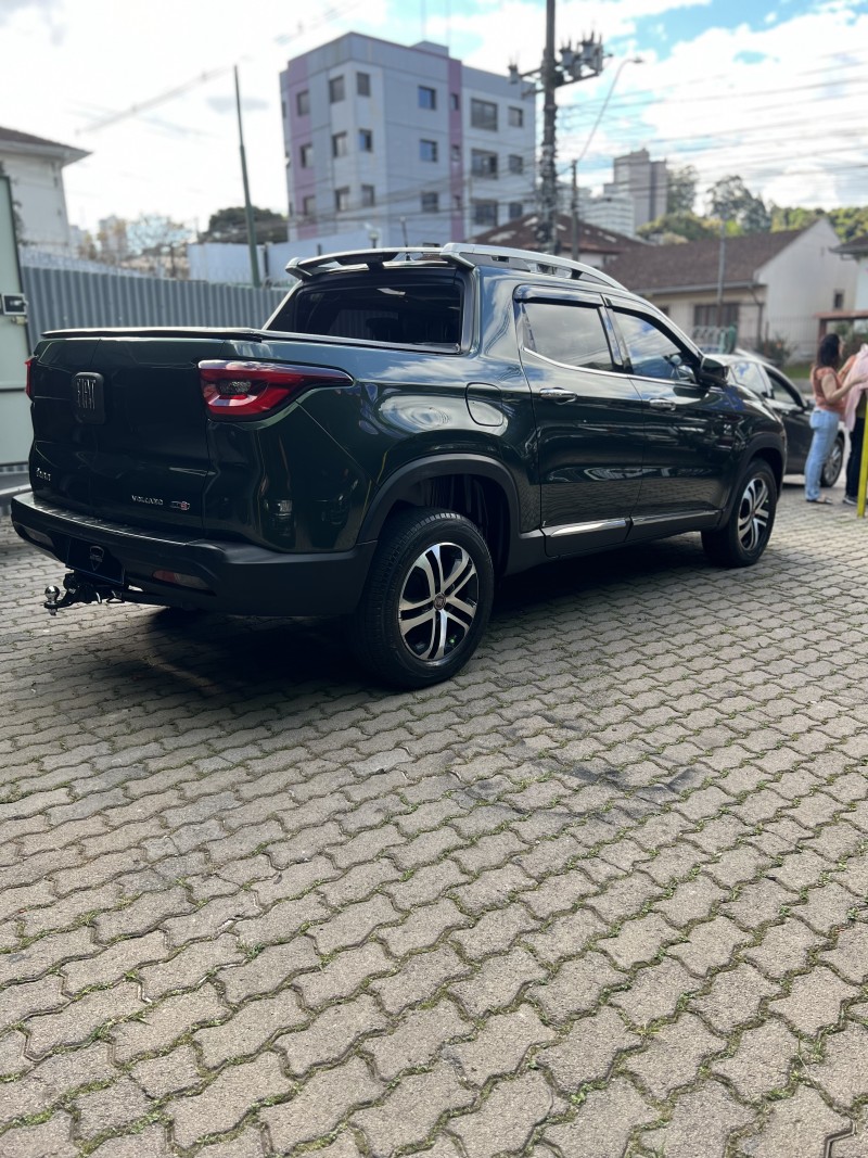 TORO 2.0 16V TURBO DIESEL VOLCANO AT9 4X4 AUTOMÁTICO - 2017 - CAXIAS DO SUL