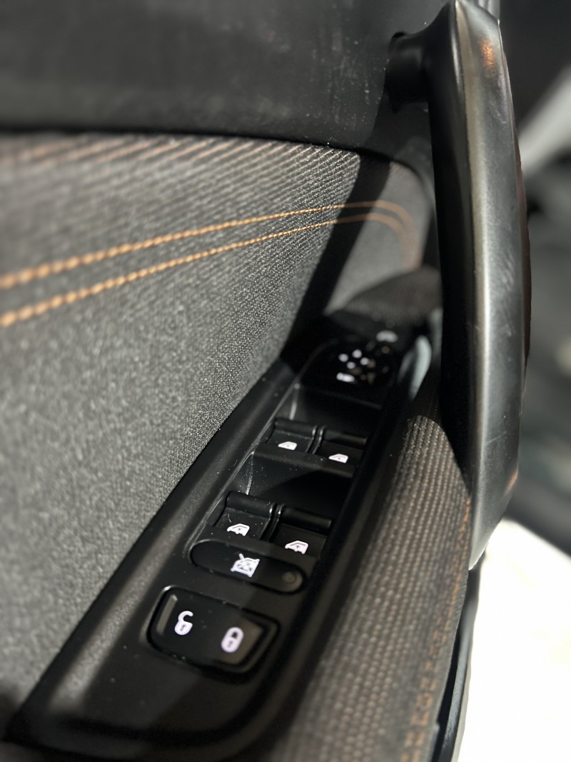 TORO 2.0 16V TURBO DIESEL VOLCANO AT9 4X4 AUTOMÁTICO - 2017 - CAXIAS DO SUL