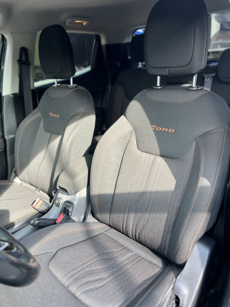 TORO 2.0 16V TURBO DIESEL VOLCANO AT9 4X4 AUTOMÁTICO - 2017 - CAXIAS DO SUL