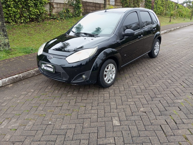 FIESTA 1.0 MPI CLASS 8V FLEX 4P MANUAL - 2014 - CAXIAS DO SUL