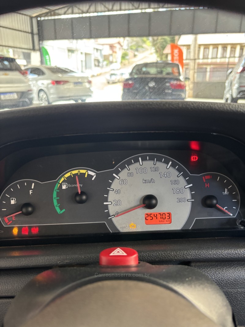 UNO 1.0 MPI MILLE WAY ECONOMY 8V FLEX 2P MANUAL - 2013 - SANANDUVA