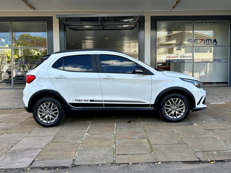 ARGO 1.8 TREKKING 16V FLEX 4P AUTOMÁTICO - 2020 - GUAPORé