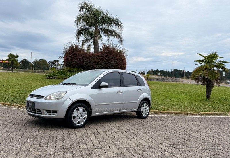 FIESTA 1.6 MPI CLASS HATCH 8V FLEX 4P MANUAL - 2007 - CAXIAS DO SUL