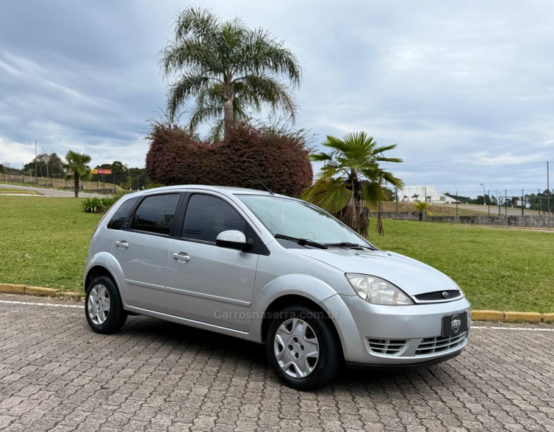 FIESTA 1.6 MPI CLASS HATCH 8V FLEX 4P MANUAL - 2007 - CAXIAS DO SUL