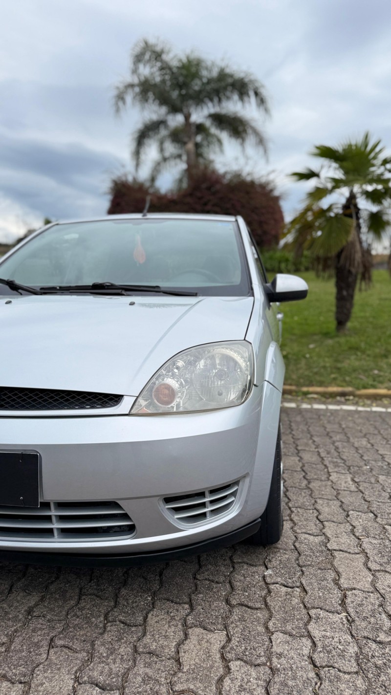 FIESTA 1.6 MPI CLASS HATCH 8V FLEX 4P MANUAL - 2007 - CAXIAS DO SUL