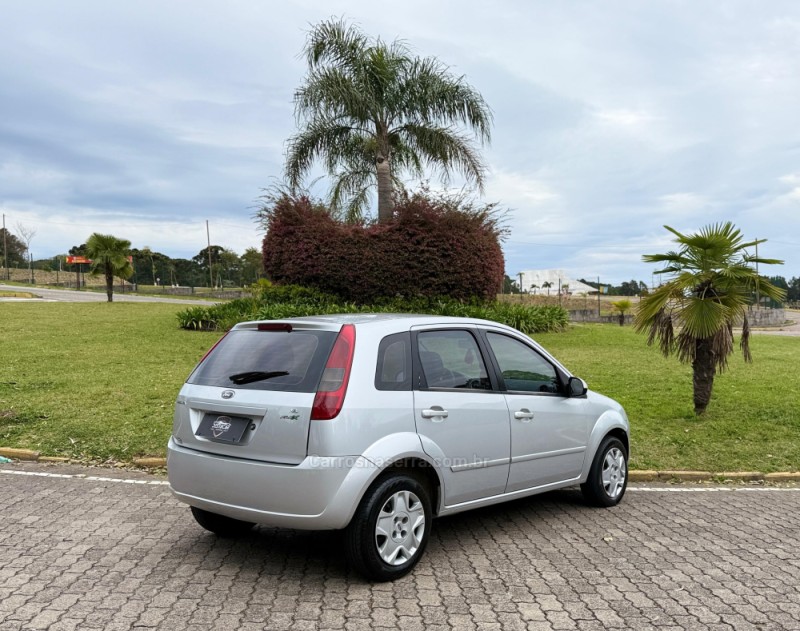FIESTA 1.6 MPI CLASS HATCH 8V FLEX 4P MANUAL - 2007 - CAXIAS DO SUL