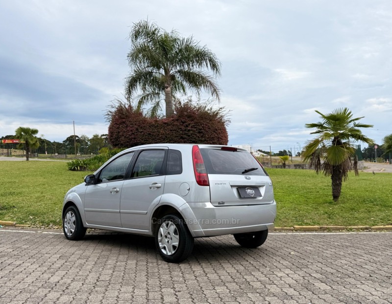 FIESTA 1.6 MPI CLASS HATCH 8V FLEX 4P MANUAL - 2007 - CAXIAS DO SUL