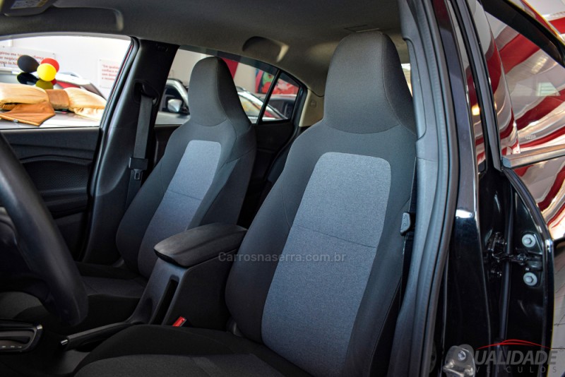 ONIX 1.0 PLUS 12V TURBO 4P AUTOMÁTICO - 2020 - SANTA CRUZ DO SUL