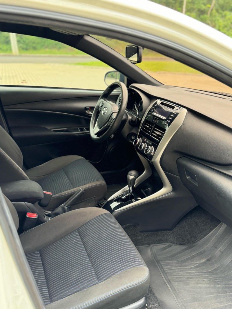 YARIS 1.3 16V FLEX XL MULTIDRIVE16 - 2019 - IVOTI