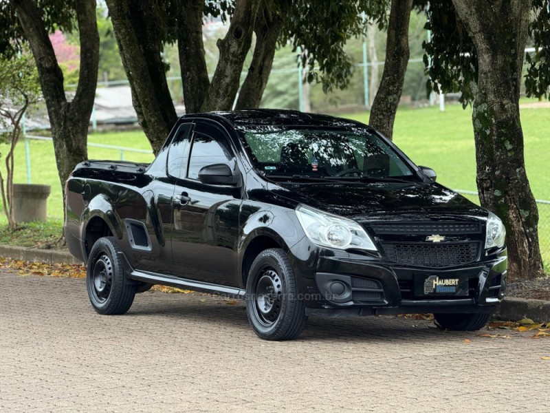 MONTANA 1.4 MPFI LS CS 8V FLEX 2P MANUAL - 2020 - CAMPO BOM