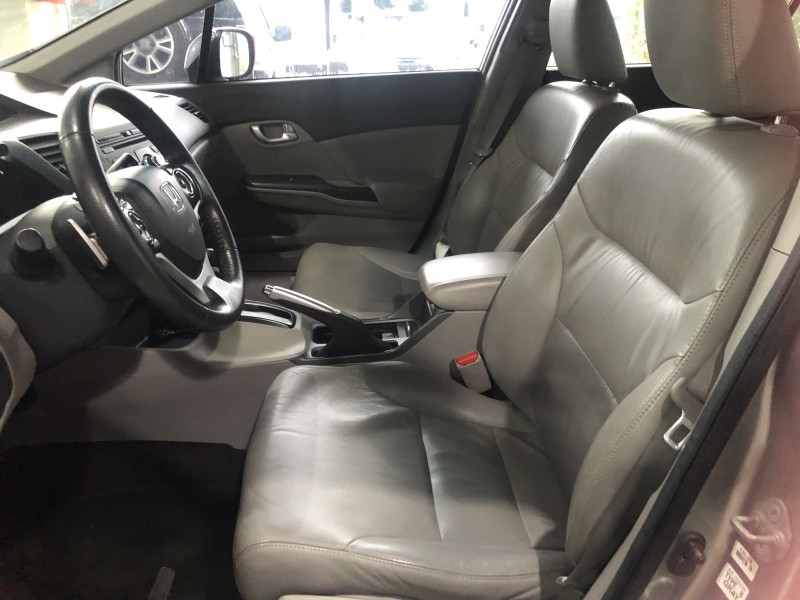 CIVIC 1.8 LXL SE 16V FLEX 4P AUTOMÁTICO - 2013 - VALE REAL