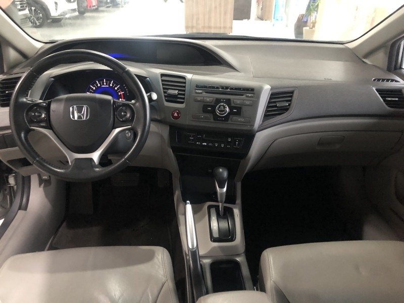 CIVIC 1.8 LXL SE 16V FLEX 4P AUTOMÁTICO - 2013 - VALE REAL