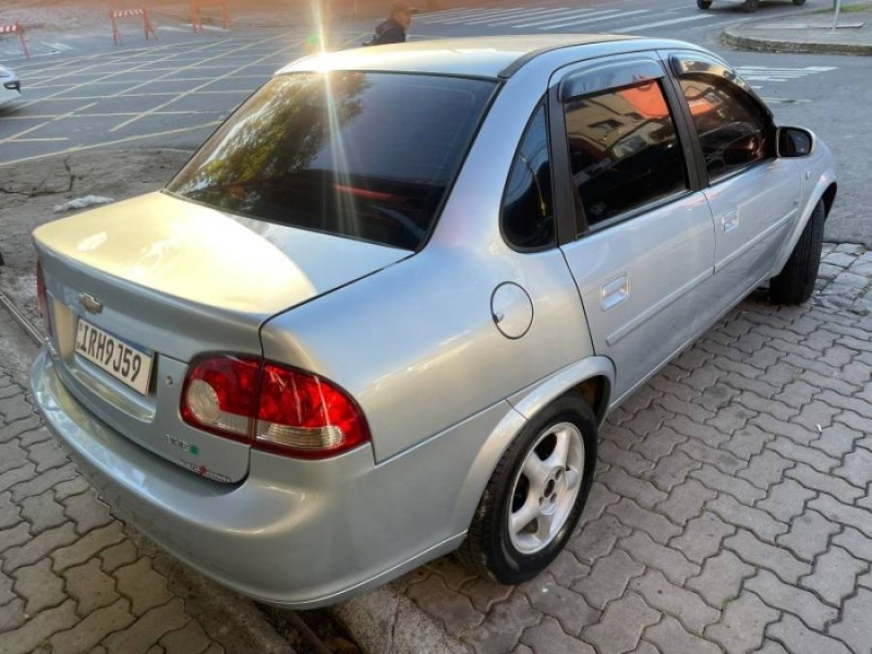 CLASSIC 1.0 MPFI LS 8V FLEX 4P MANUAL - 2011 - CAXIAS DO SUL