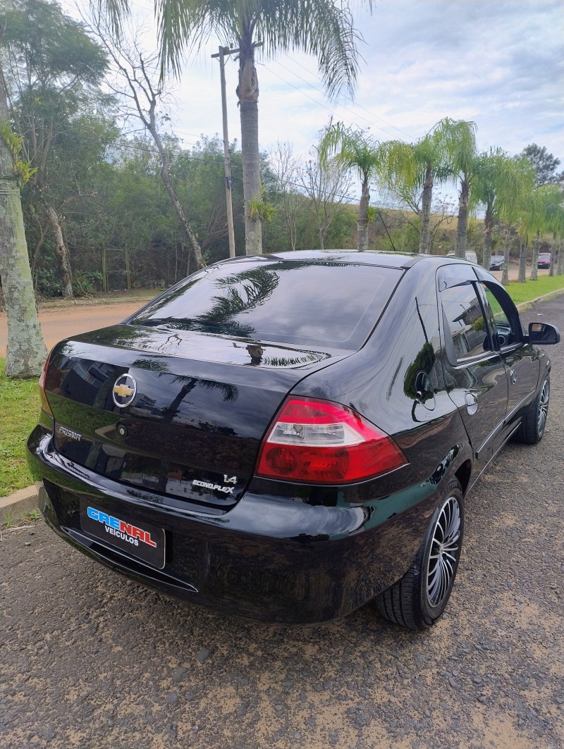 PRISMA 1.4 MPFI MAXX 8V FLEX 4P MANUAL - 2011 - CAMPO BOM